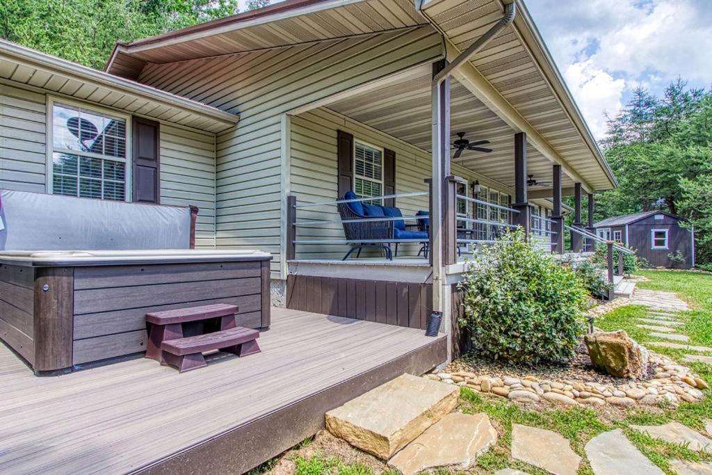 Tranquility Hollow, Indoor Pool, Game Room, 1089 Free Tickets Each Paid Day, Dollywood And More! Sevierville Exterior foto