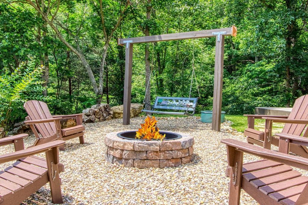 Tranquility Hollow, Indoor Pool, Game Room, 1089 Free Tickets Each Paid Day, Dollywood And More! Sevierville Exterior foto