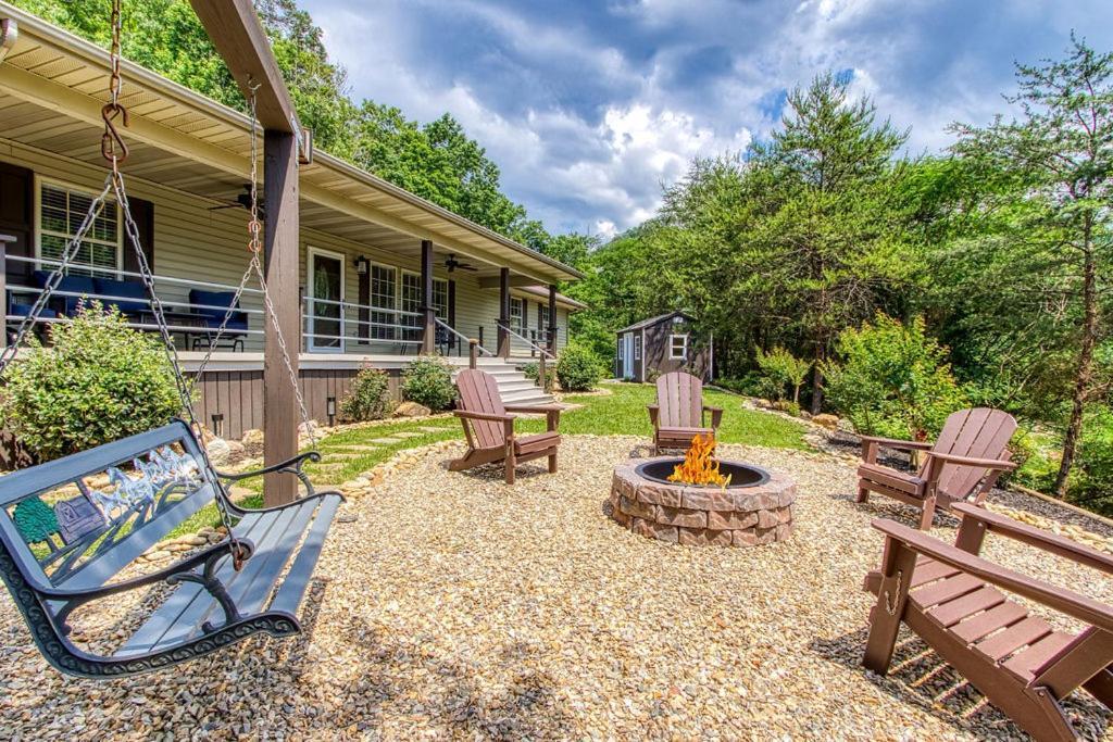 Tranquility Hollow, Indoor Pool, Game Room, 1089 Free Tickets Each Paid Day, Dollywood And More! Sevierville Exterior foto